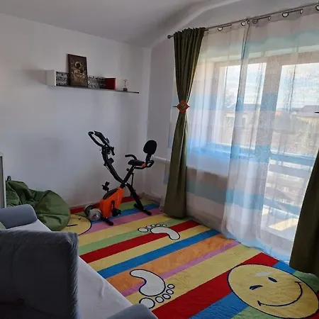 Casa Si Curte Confortabila 브라쇼브