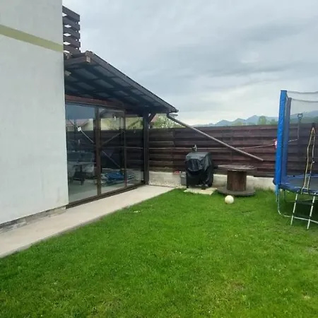 Casa Si Curte Confortabila * Brašov